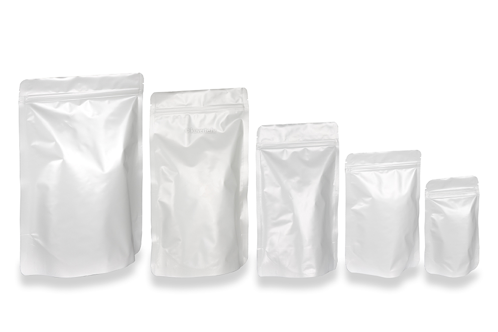 Bijele samostojeće vrećice